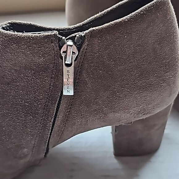 Steve madden pointed toe side zip brown suede booties size 6.5 - Picture 4 of 12